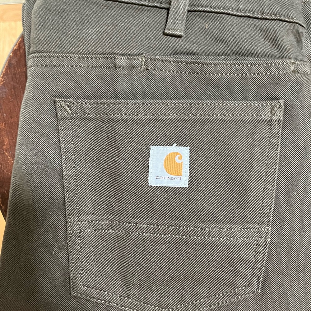 Carhartt women’s size 10 slim fit jeans NWOT